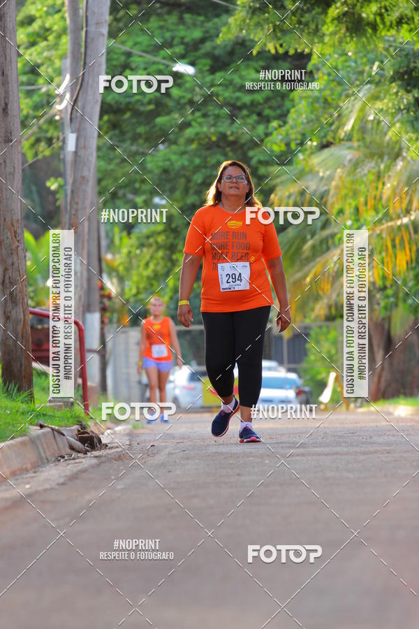 Buy your photos of the event1 Beer Run Expo guas on Fotop