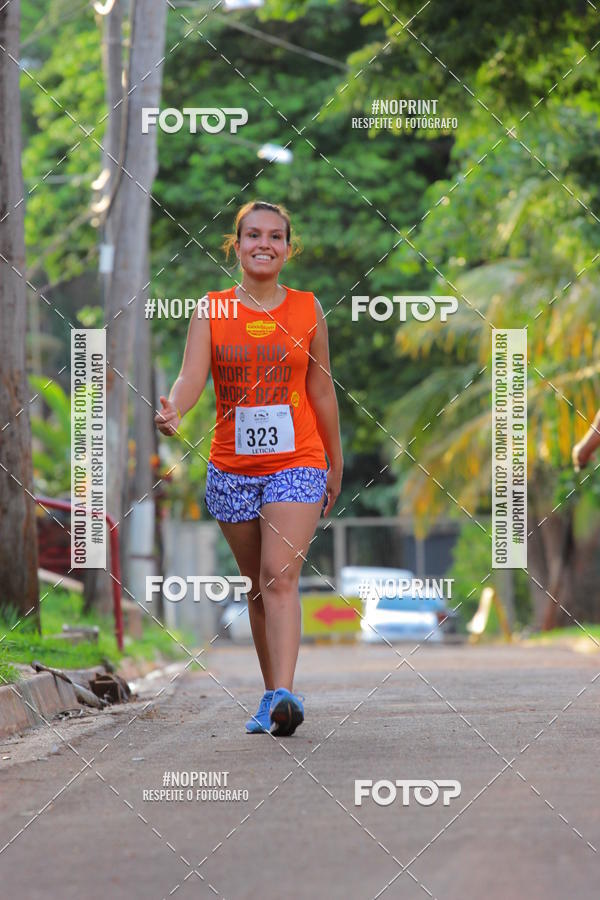 Buy your photos of the event1 Beer Run Expo guas on Fotop