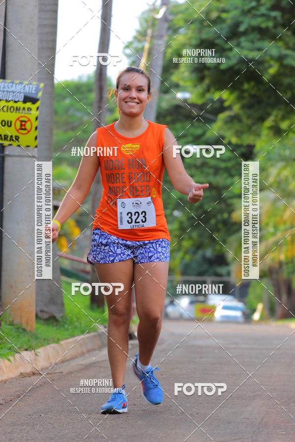 Buy your photos of the event1 Beer Run Expo guas on Fotop