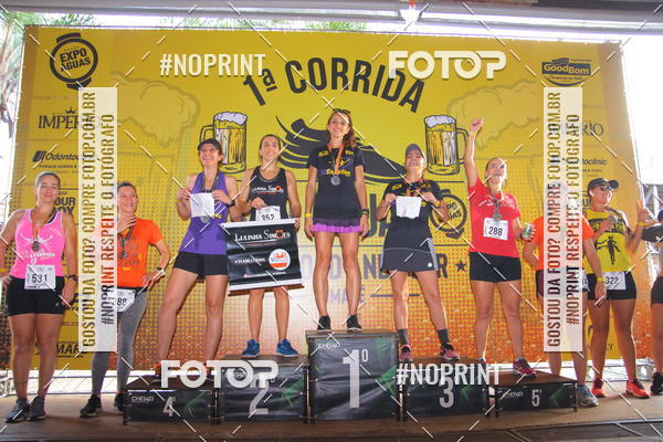 Buy your photos of the event1 Beer Run Expo guas on Fotop