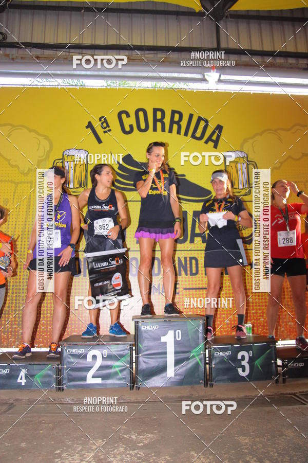 Buy your photos of the event1 Beer Run Expo guas on Fotop