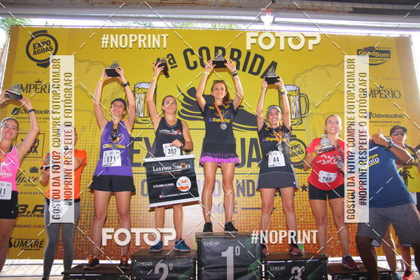 Buy your photos of the event1 Beer Run Expo guas on Fotop