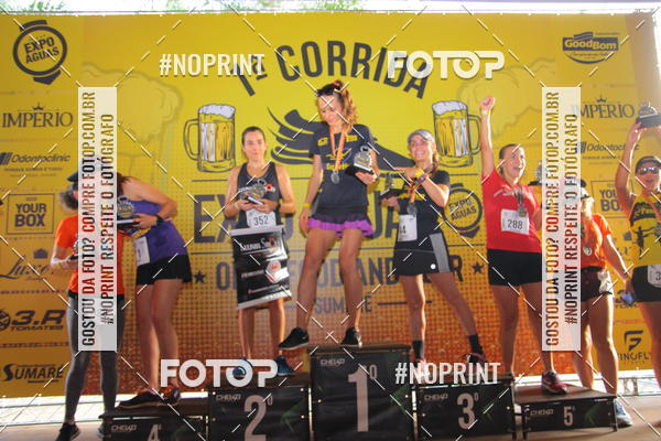 Buy your photos of the event1 Beer Run Expo guas on Fotop