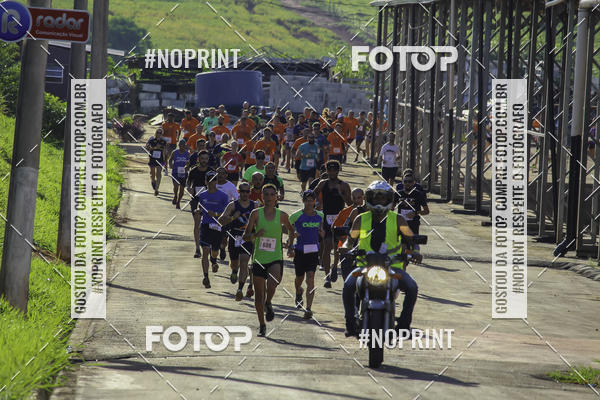 Buy your photos of the event1 Beer Run Expo guas on Fotop