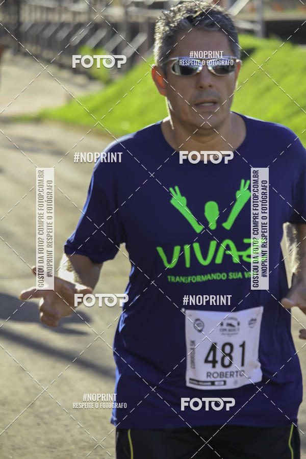 Buy your photos of the event1 Beer Run Expo guas on Fotop
