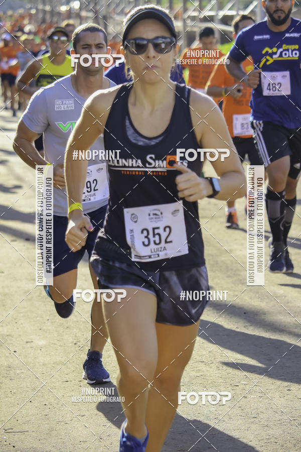 Buy your photos of the event1 Beer Run Expo guas on Fotop