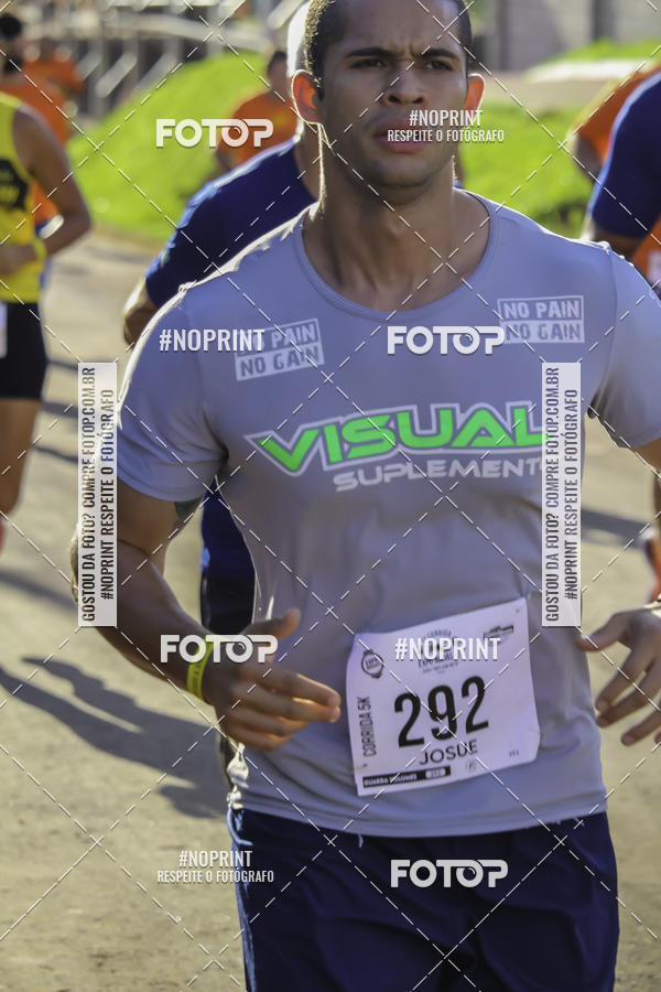 Buy your photos of the event1 Beer Run Expo guas on Fotop