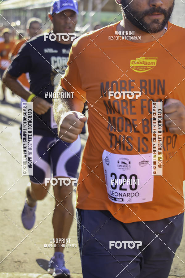 Buy your photos of the event1 Beer Run Expo guas on Fotop