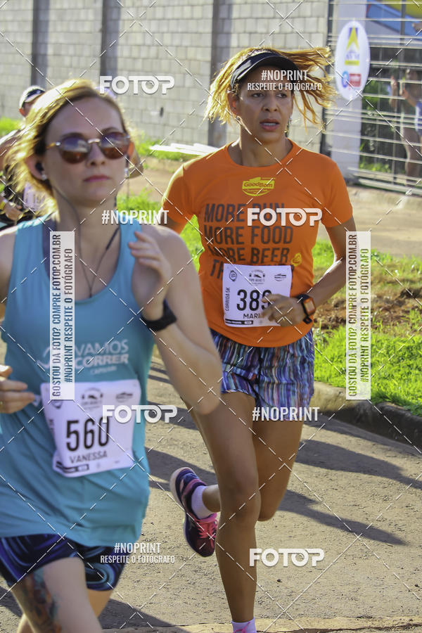 Buy your photos of the event1 Beer Run Expo guas on Fotop