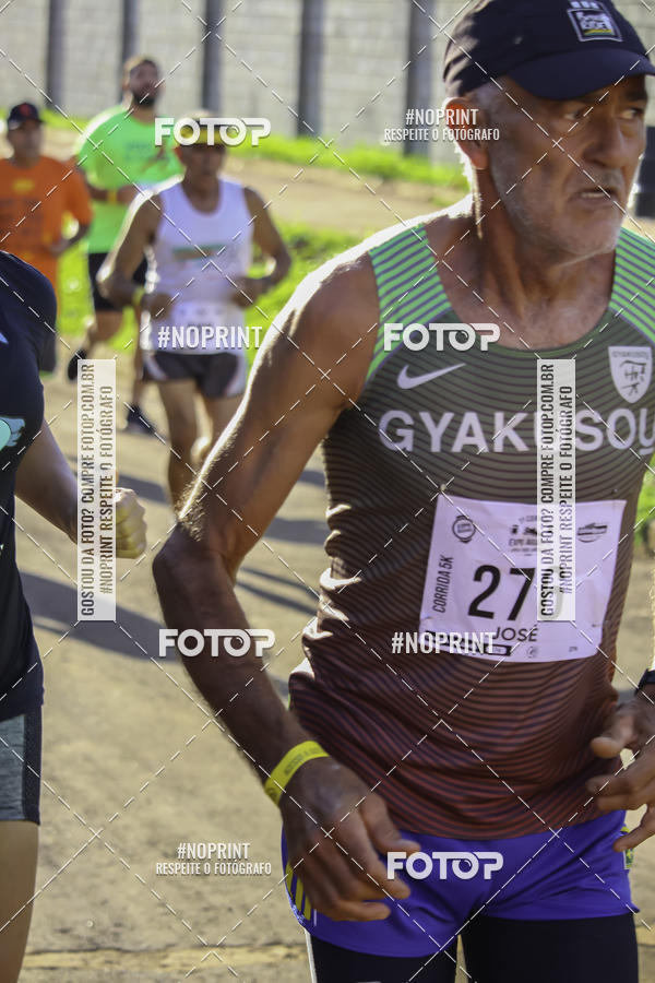 Buy your photos of the event1 Beer Run Expo guas on Fotop