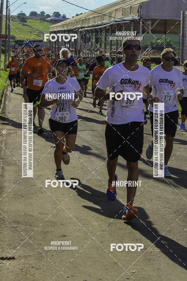 Buy your photos of the event1 Beer Run Expo guas on Fotop