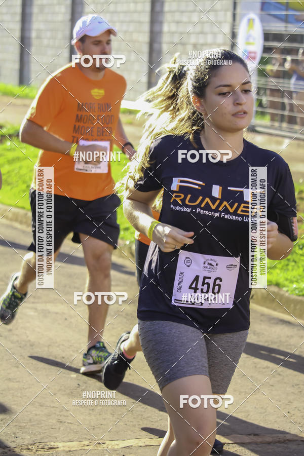 Buy your photos of the event1 Beer Run Expo guas on Fotop