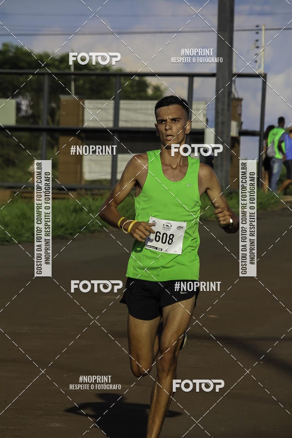 Buy your photos of the event1 Beer Run Expo guas on Fotop