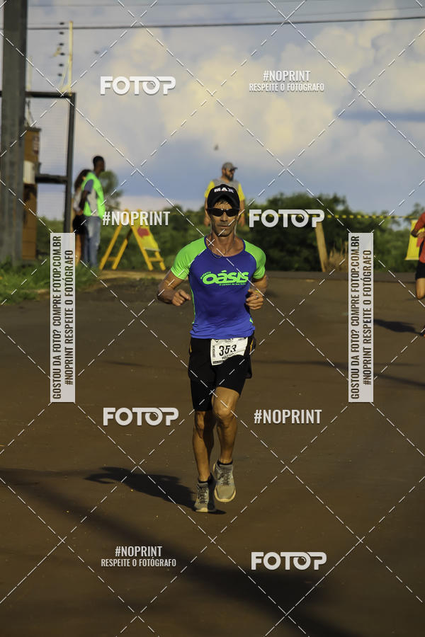 Buy your photos of the event1 Beer Run Expo guas on Fotop