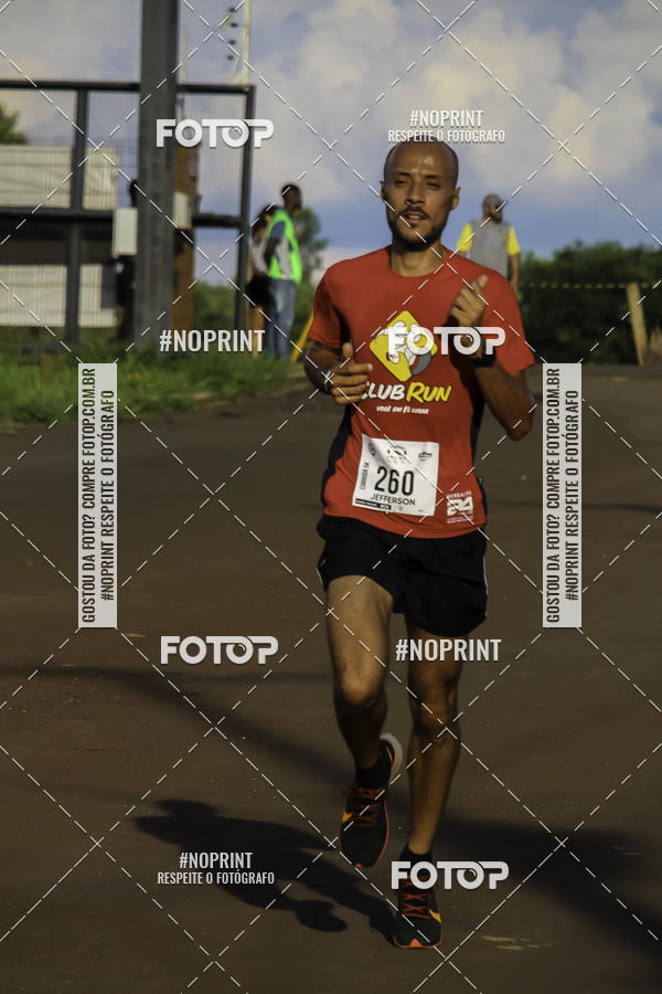 Buy your photos of the event1 Beer Run Expo guas on Fotop