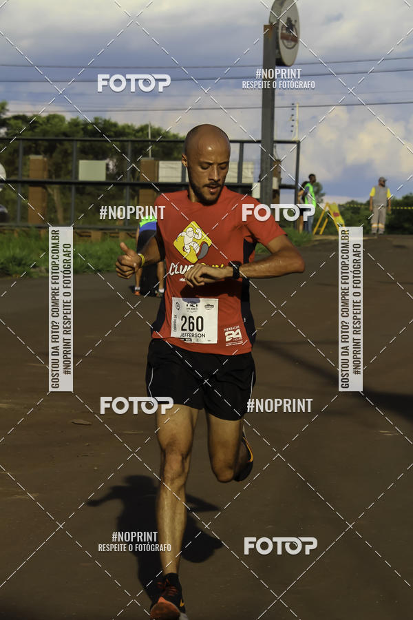 Buy your photos of the event1 Beer Run Expo guas on Fotop