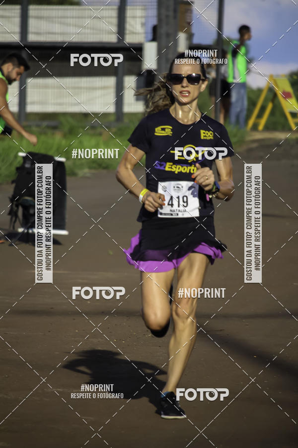 Buy your photos of the event1 Beer Run Expo guas on Fotop