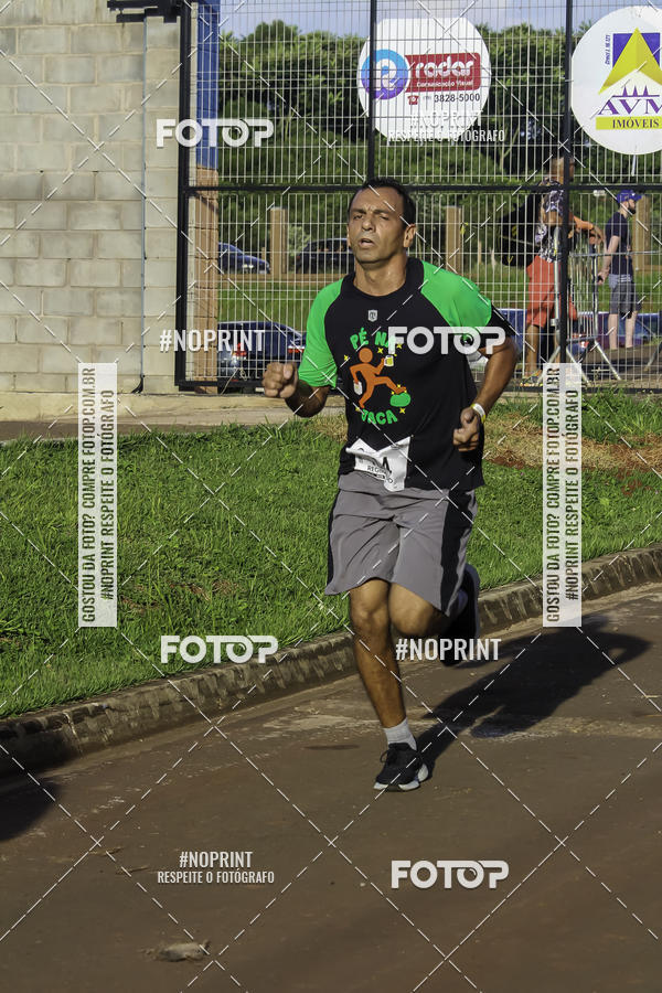 Buy your photos of the event1 Beer Run Expo guas on Fotop