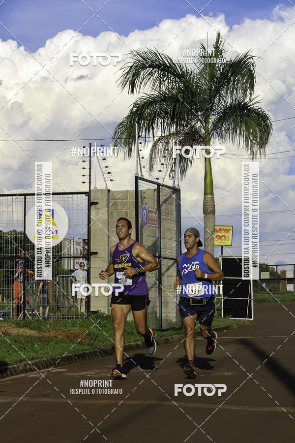 Buy your photos of the event1 Beer Run Expo guas on Fotop