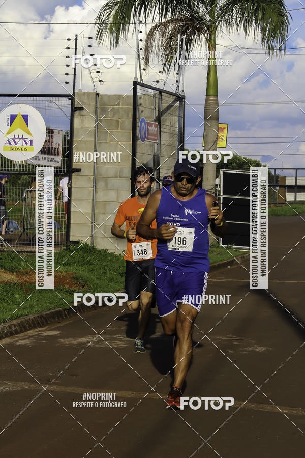 Buy your photos of the event1 Beer Run Expo guas on Fotop