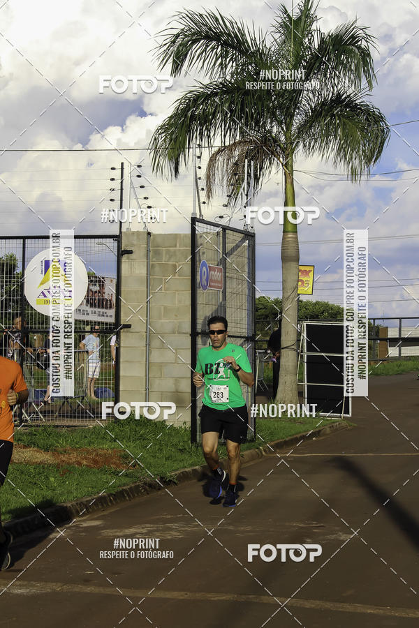 Buy your photos of the event1 Beer Run Expo guas on Fotop