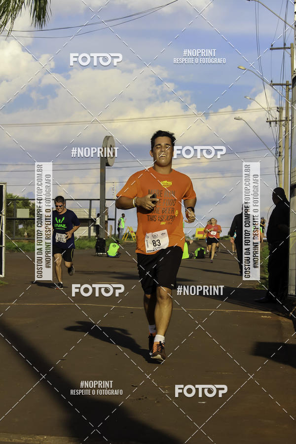 Buy your photos of the event1 Beer Run Expo guas on Fotop