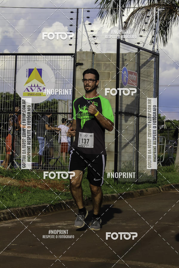 Buy your photos of the event1 Beer Run Expo guas on Fotop