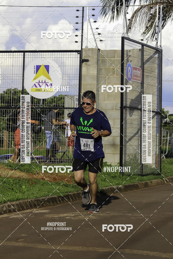 Buy your photos of the event1 Beer Run Expo guas on Fotop