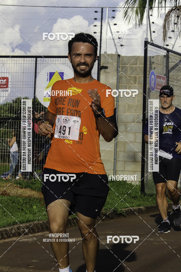 Buy your photos of the event1 Beer Run Expo guas on Fotop