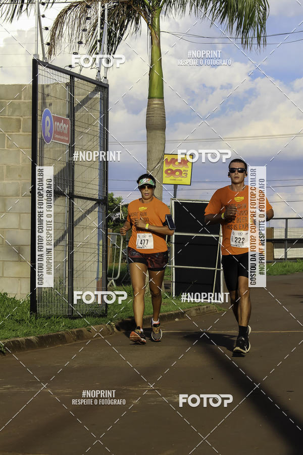 Buy your photos of the event1 Beer Run Expo guas on Fotop