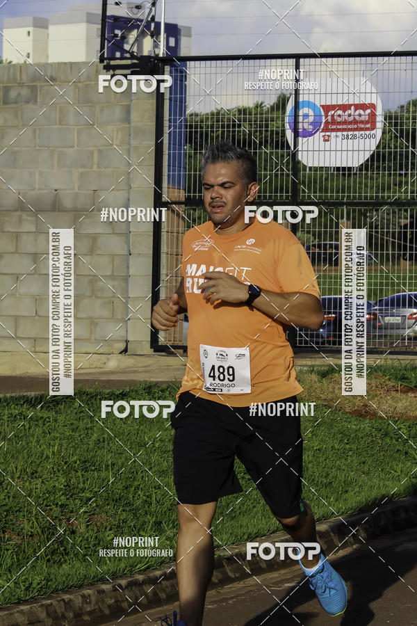 Buy your photos of the event1 Beer Run Expo guas on Fotop