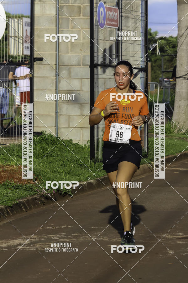 Buy your photos of the event1 Beer Run Expo guas on Fotop