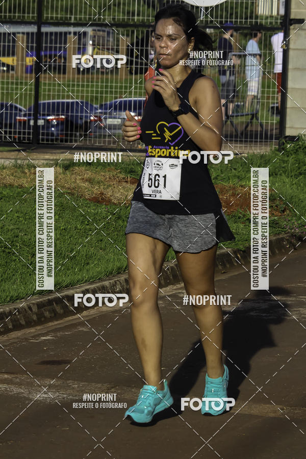 Buy your photos of the event1 Beer Run Expo guas on Fotop
