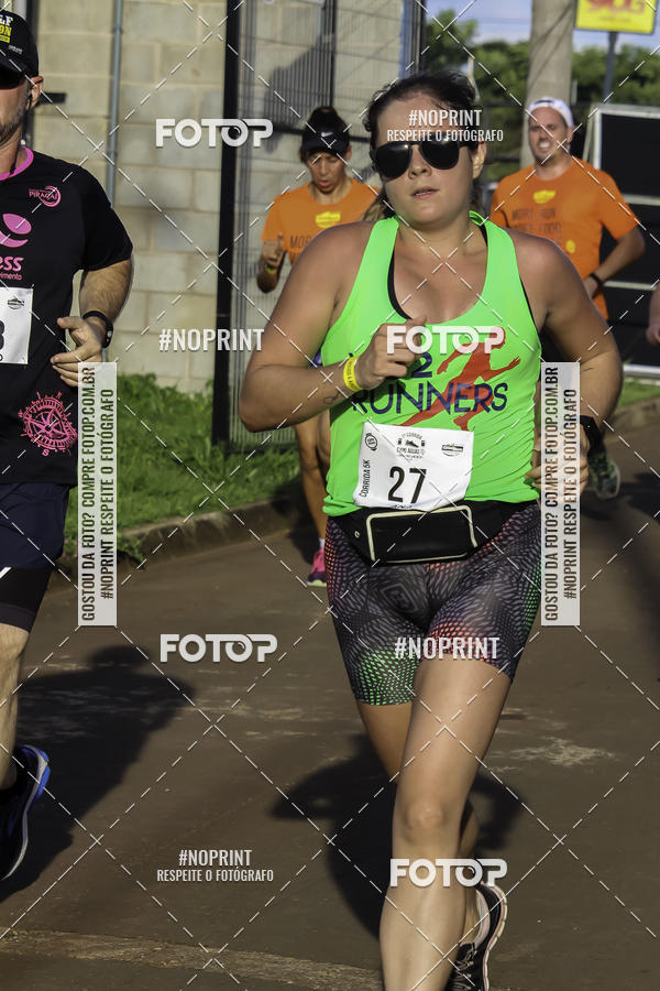 Buy your photos of the event1 Beer Run Expo guas on Fotop