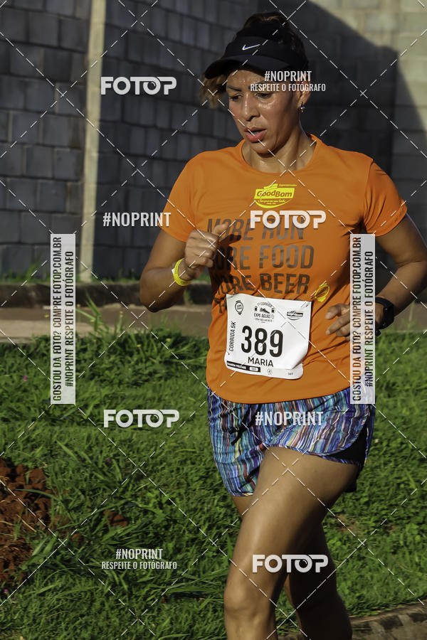 Buy your photos of the event1 Beer Run Expo guas on Fotop