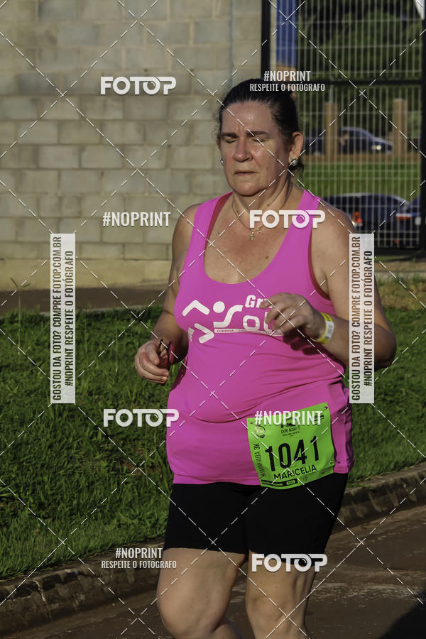 Buy your photos of the event1 Beer Run Expo guas on Fotop