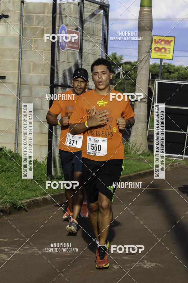 Buy your photos of the event1 Beer Run Expo guas on Fotop