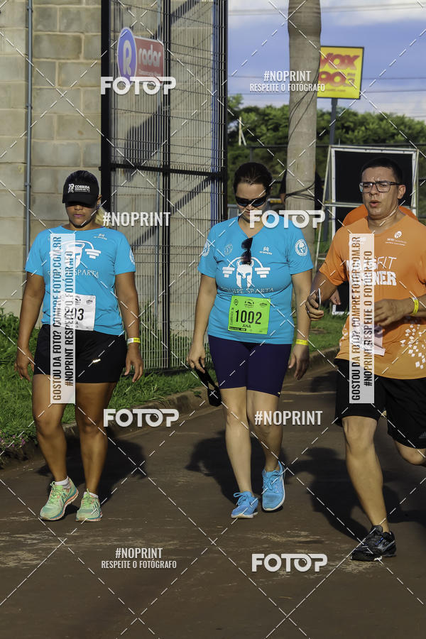 Buy your photos of the event1 Beer Run Expo guas on Fotop
