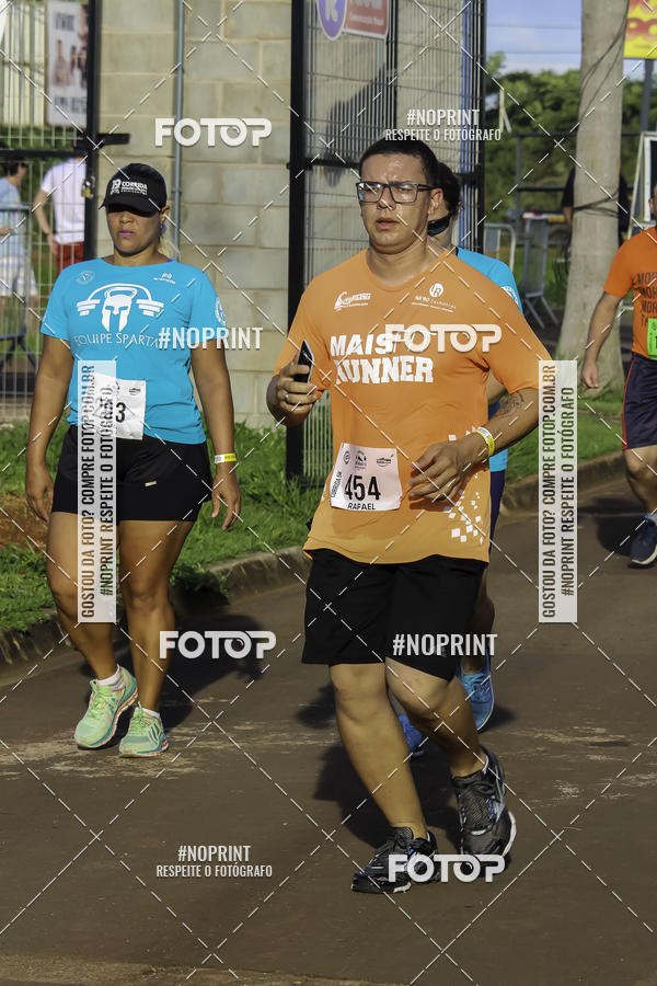 Buy your photos of the event1 Beer Run Expo guas on Fotop