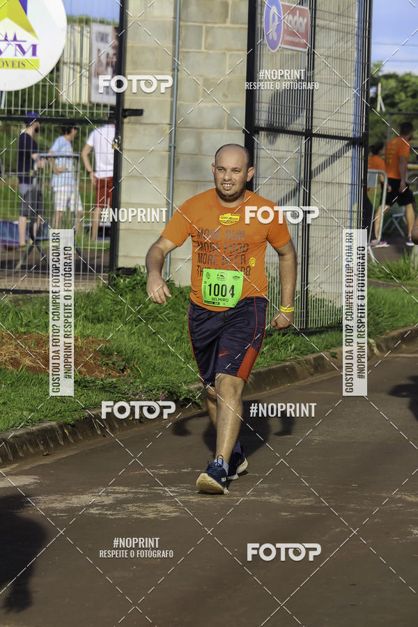 Buy your photos of the event1 Beer Run Expo guas on Fotop