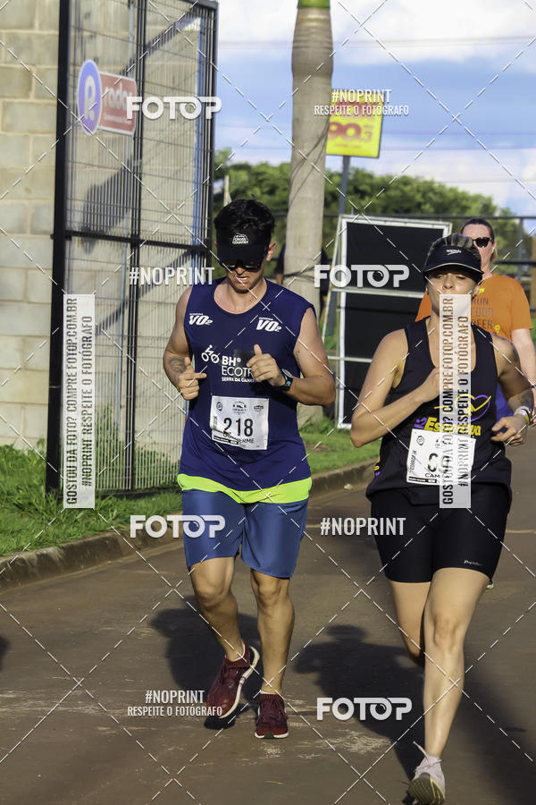 Buy your photos of the event1 Beer Run Expo guas on Fotop