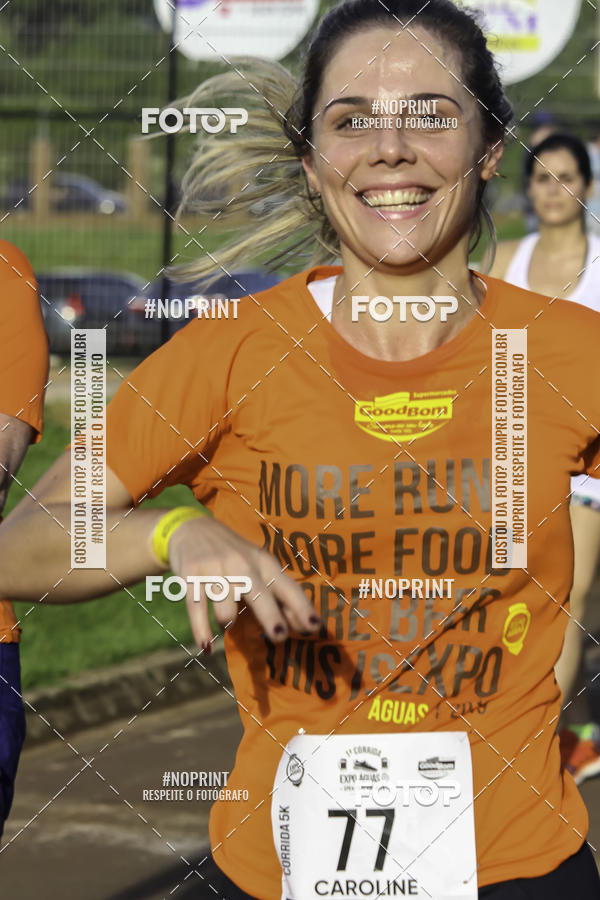Buy your photos of the event1 Beer Run Expo guas on Fotop