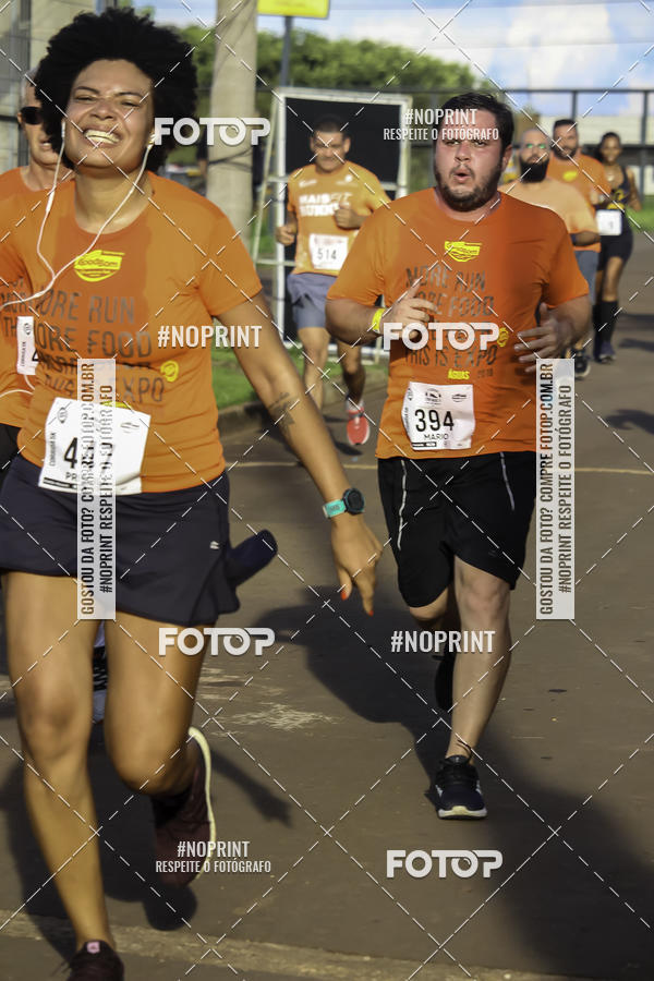 Buy your photos of the event1 Beer Run Expo guas on Fotop