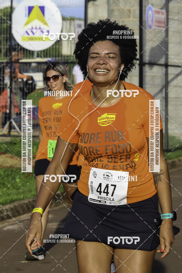 Buy your photos of the event1 Beer Run Expo guas on Fotop