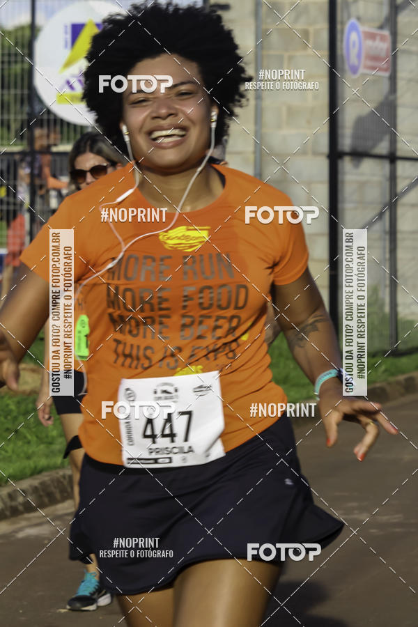 Buy your photos of the event1 Beer Run Expo guas on Fotop