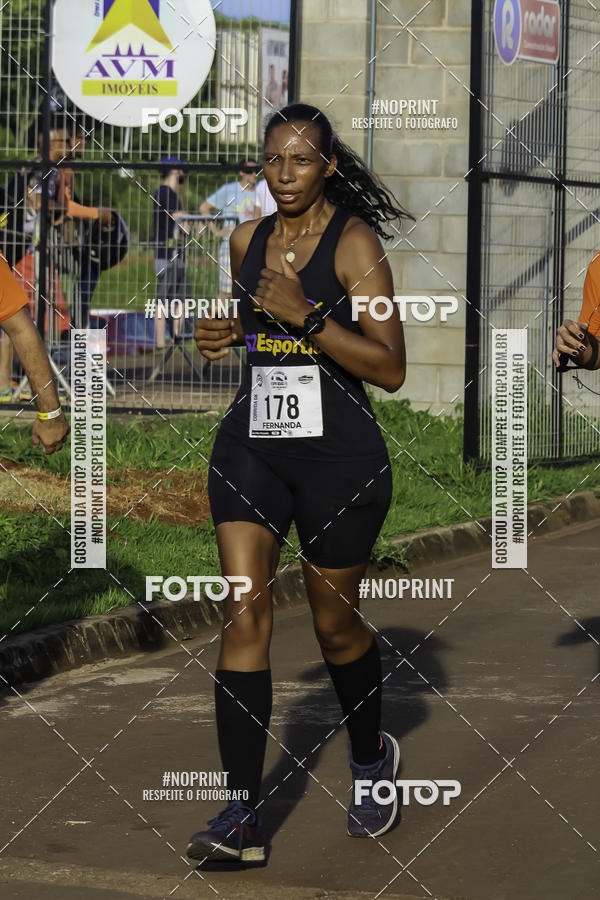 Buy your photos of the event1 Beer Run Expo guas on Fotop