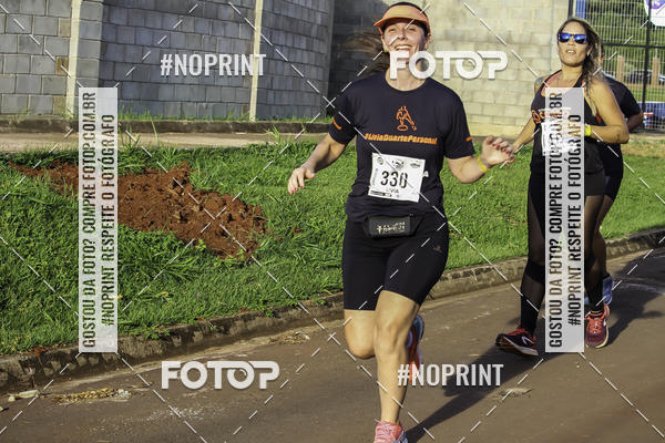 Buy your photos of the event1 Beer Run Expo guas on Fotop