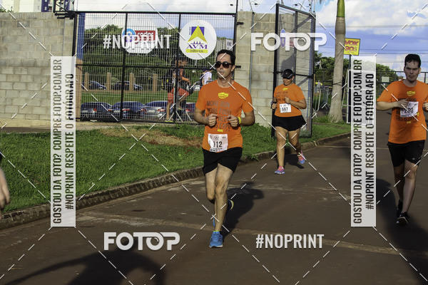 Buy your photos of the event1 Beer Run Expo guas on Fotop