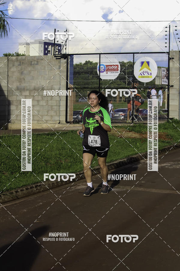 Buy your photos of the event1 Beer Run Expo guas on Fotop