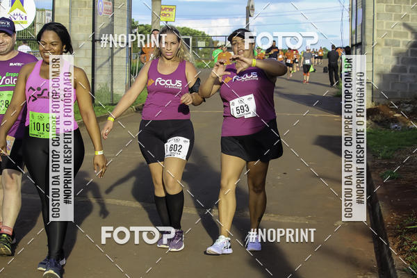 Buy your photos of the event1 Beer Run Expo guas on Fotop